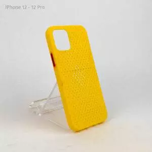 iphone12-12pro-holecase-amarillo-1 Estuche iPhone 12 / iPhone 12 Pro - Hole Case Amarillo